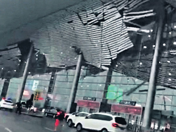 8省區受強對流天氣侵襲 南昌機場塌天花