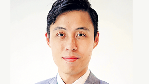 內外交困審慎為上