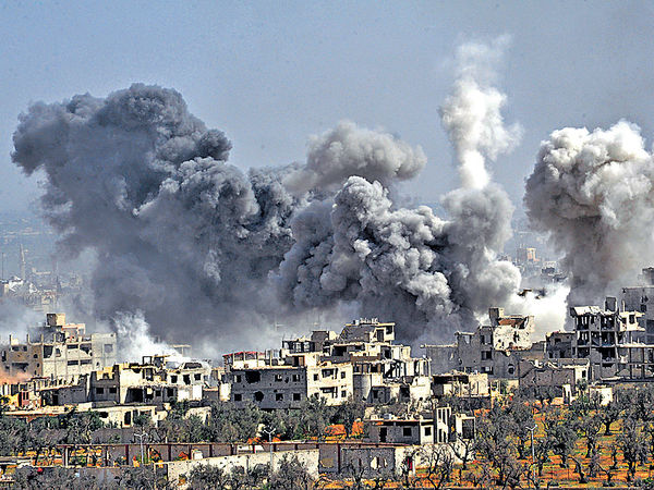 敘城鎮疑遭化武襲擊 至少150死千人傷