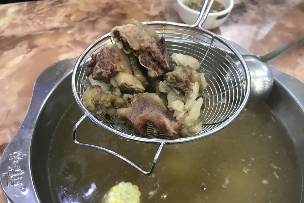 深圳潮汕牛肉火鍋即場手切秦川牛 足料湯底 U Food 香港餐廳及飲食資訊優惠網站