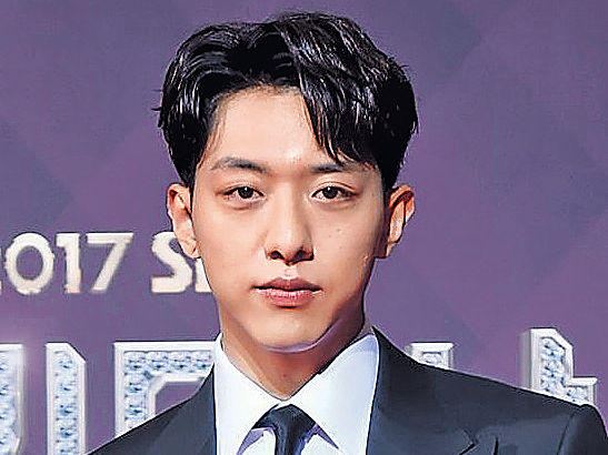 CNBLUE李正信月底入伍