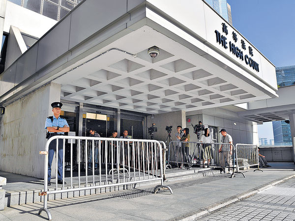 涉刀殺妻 老夫稱批蘋果出意外