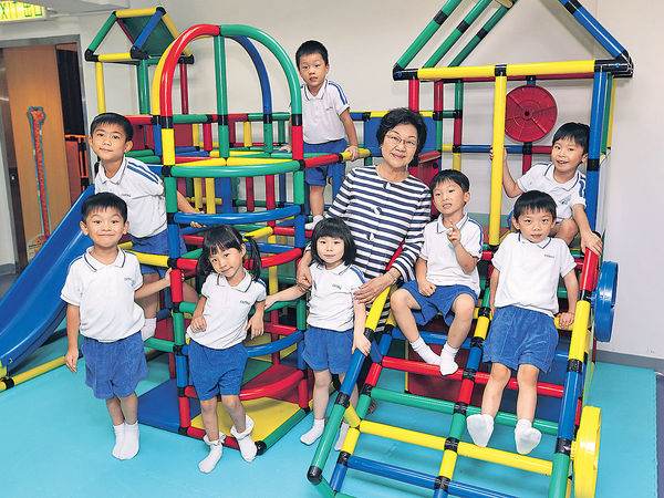 呂郭碧鳳幼稚園 將教育帶進家庭