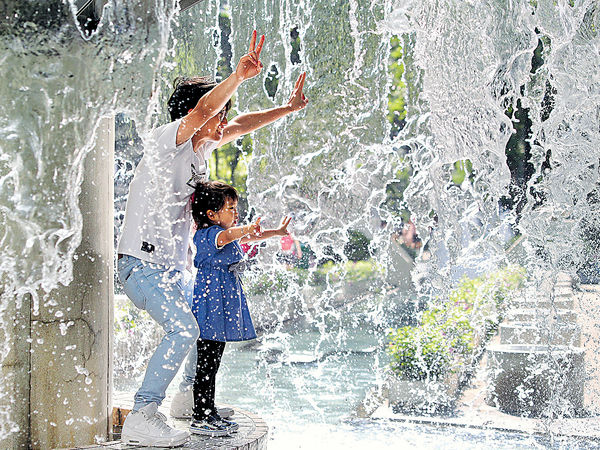 一連6日酷熱 最高逾33℃