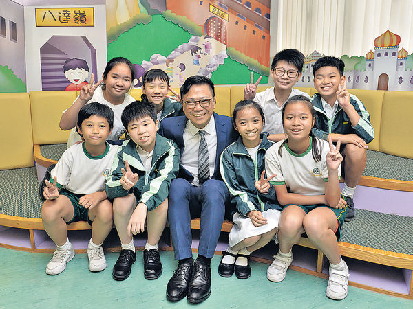 聖公會李兆強小學 自訂教材 提升學習動力