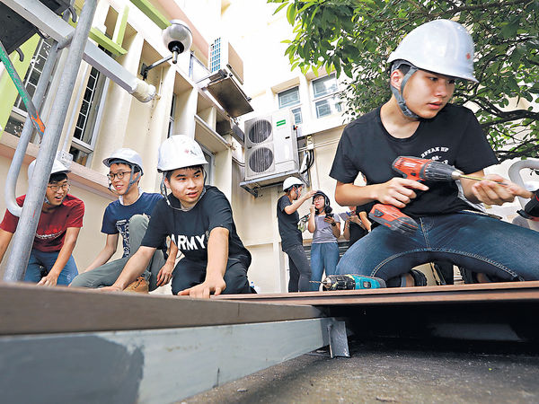 理大生用心建築 助盲人校造亭搭簷