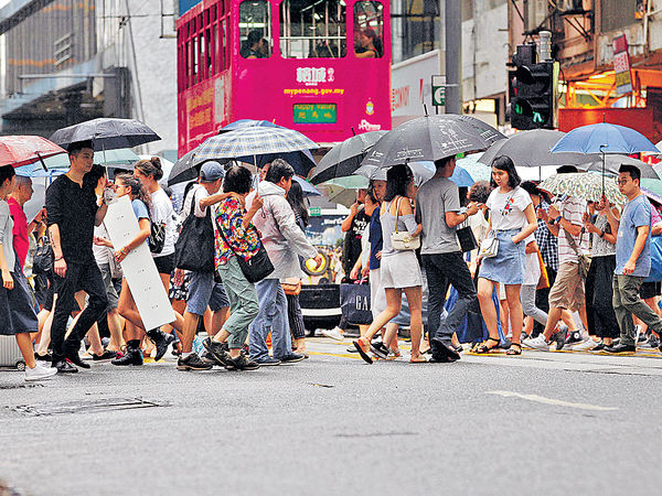 1號波掛足4日 列史上第3長命