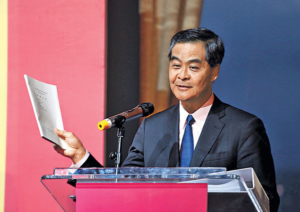 梁振英以吸毒類比港獨