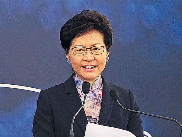 學生會長開學禮「講獨」 林鄭譴責