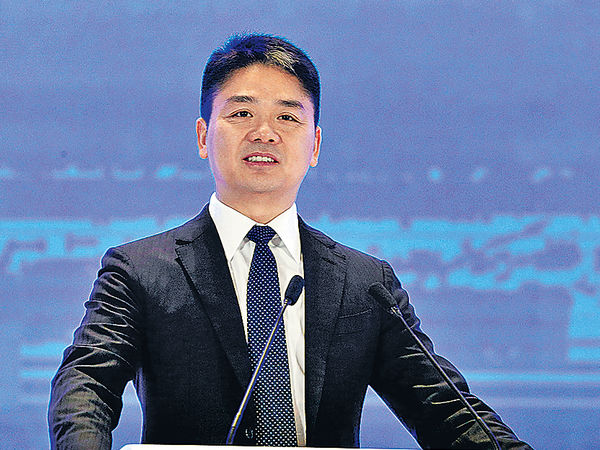 劉強東捲性侵疑雲 案發前聚餐細節曝光