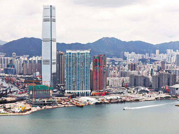 私樓售價 連跌兩月九龍細單位穿「六球」