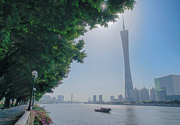 46%受訪港青 不願到廣東發展