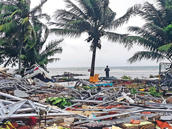 海嘯夜襲 印尼逾千死傷