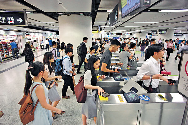 網傳內地扒手湧港 港鐵站成重災區