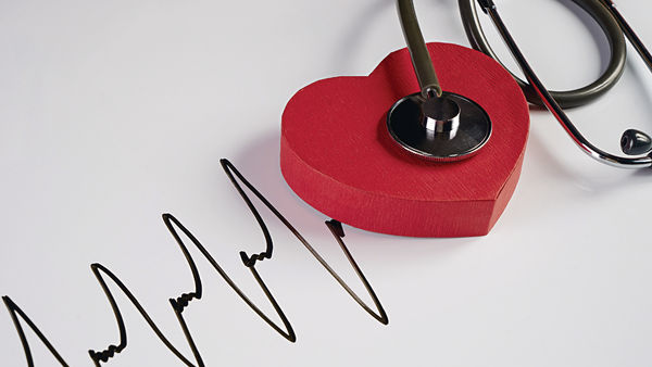 「心臟健康百科：心悸勿輕視 心律不正 可大可小」