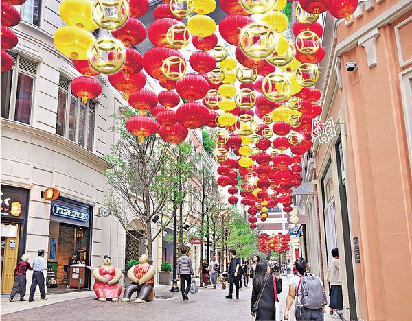 利東街睇閃閃金錢 時代廣場瑞獸同遊 精采活動迎豬年