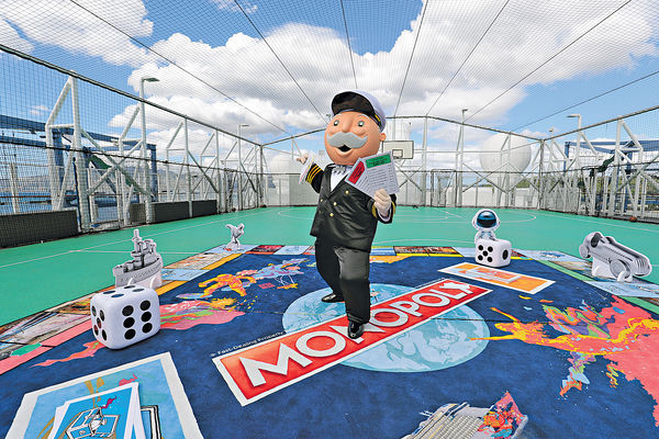 全球首個海上真人版本 星夢郵輪玩轉《大富翁》