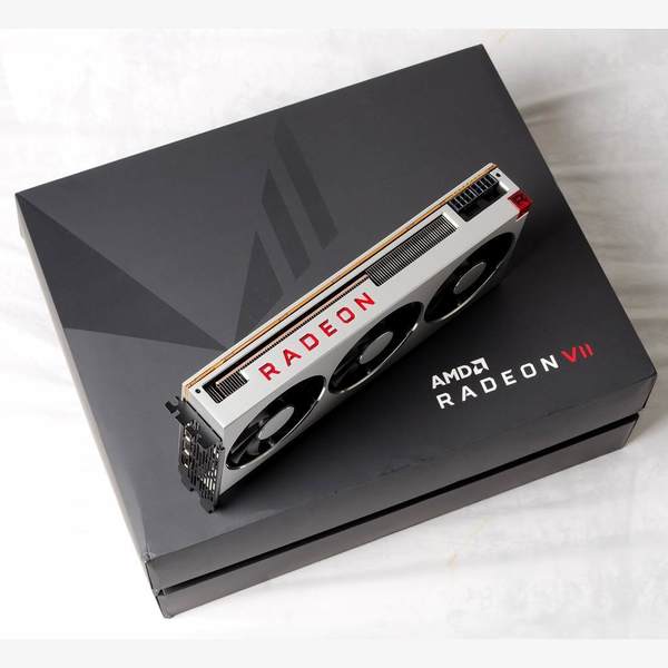 AMD Radeon VII 第二代Vega 旗艦抵港開箱！狙擊NV RTX 2080 - ezone.hk 