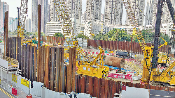 輕鐵天榮站仍沉降續停工