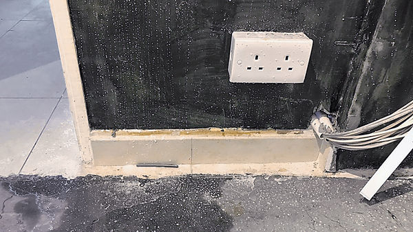 六四紀念館疑被破壞 警列刑毁