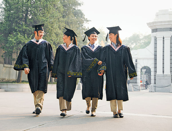 報考內地高考免試港生 創8年新高