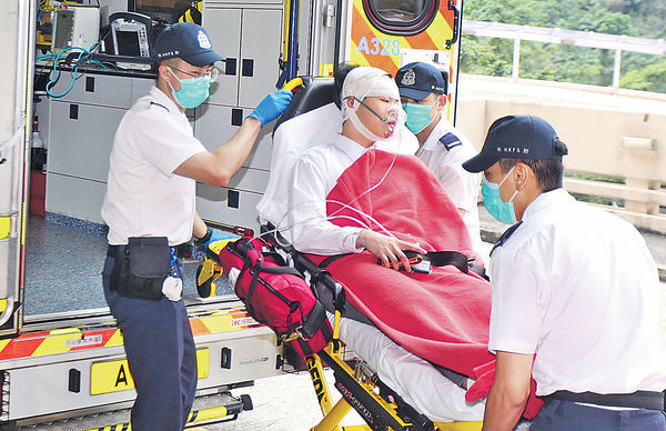 玫瑰崗學校 兩學生涉打鬥