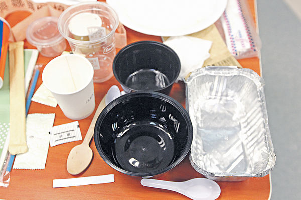 港府研管制或禁用發泡膠餐具