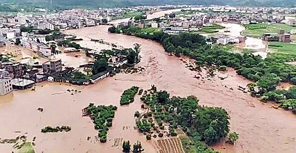 暴雨襲廣東河源 7死1人失蹤