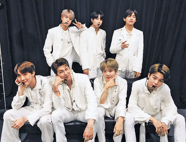 BTS《Love Yourself : Speak Yourself》世界巡迴演唱會閃耀巴黎