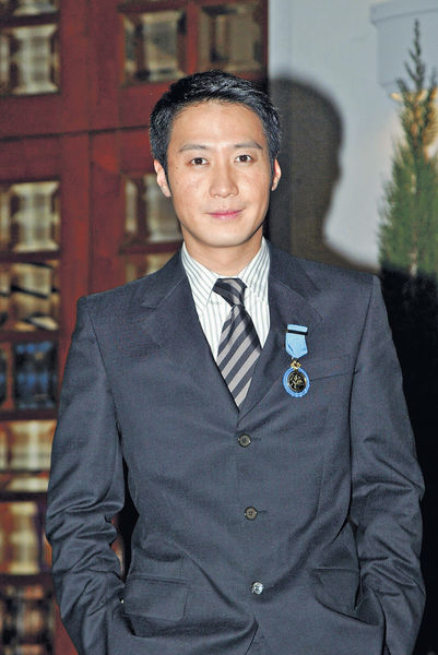 獲頒銀紫荊星章 黎明簡潔回應︰謝謝