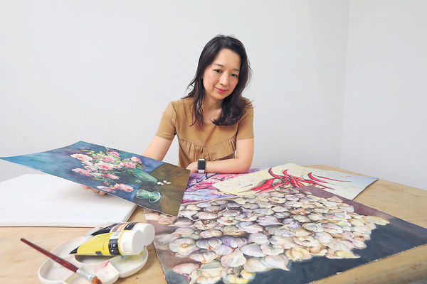 全職媽媽追藝術夢 給子女以身作則
