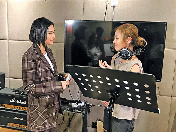 Gin Lee升呢教唱歌