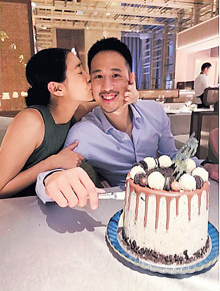 吳雨霏吻賀老公生日 大講愛的宣言