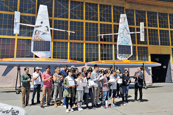 李嘉誠基金會贊助12位大學生訪澳洲 推動年輕人改變世界