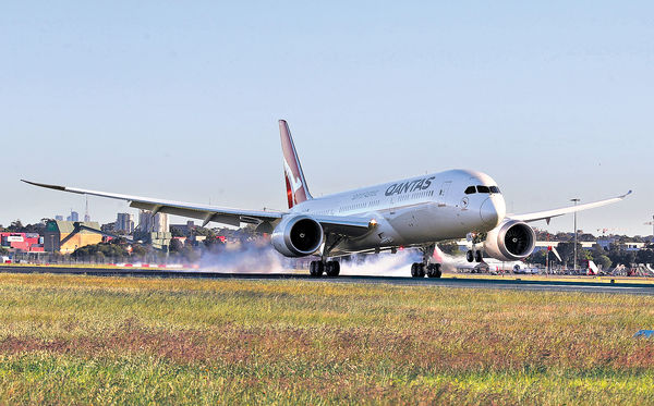 世界最長航綫全程逾19小時 澳航客機紐約直飛悉尼