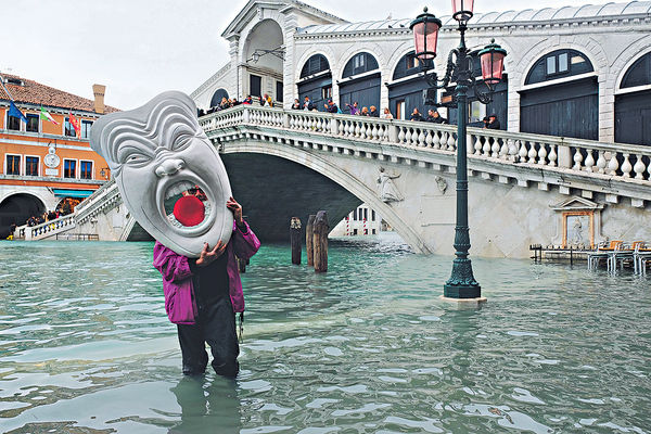 威尼斯一周三浸 比薩佛羅倫斯 發洪水警報