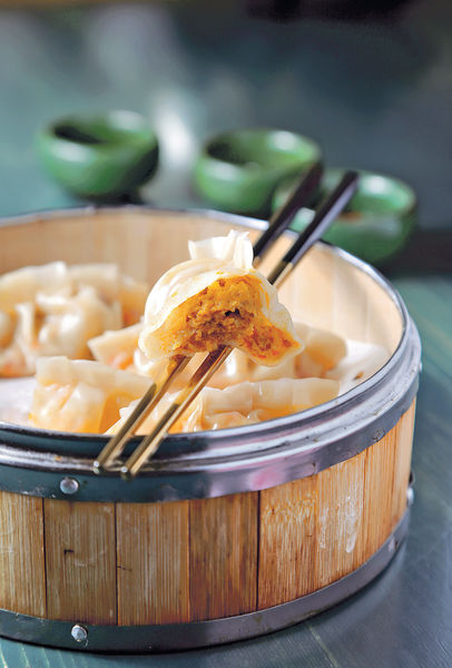 長洲冰室自家製 港式家常菜做餃子餡