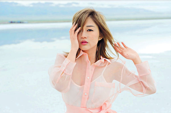 陳明憙遊歷5大絕景拍MV