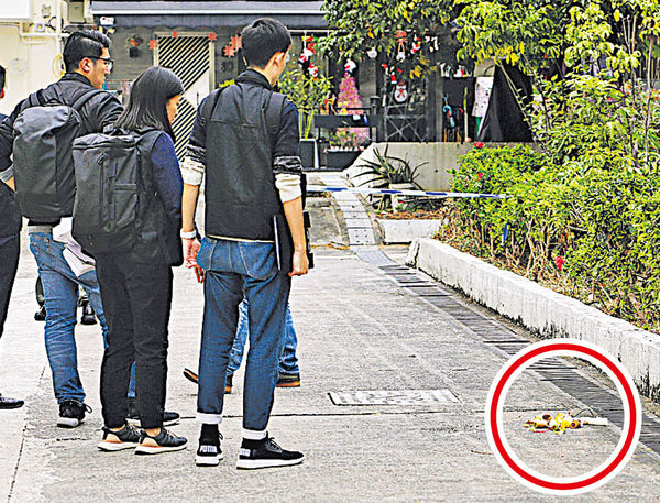 青衣現「詐彈」 警料非爆炸品