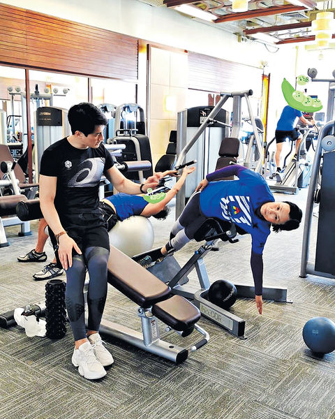 教練郭子豪讚汪阿姐 體能似28歲
