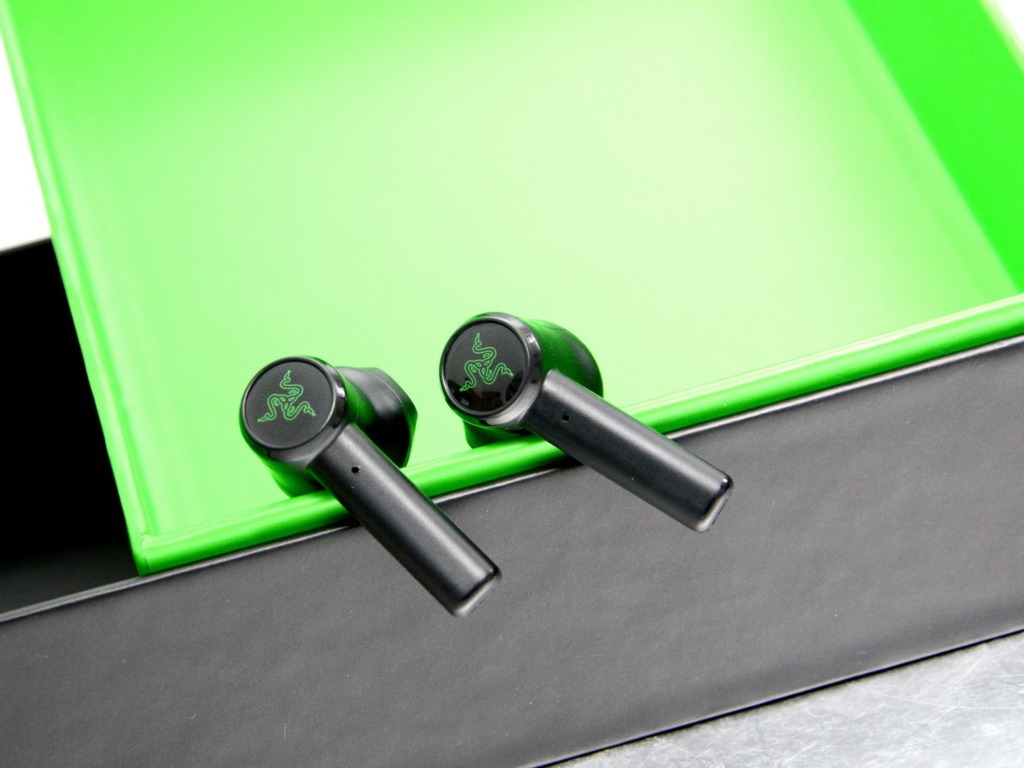 Razer Hammerhead Vs Airpods