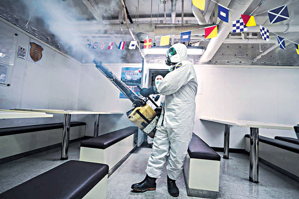 台艦28人染疫 蔡英文致歉︰絕不護短