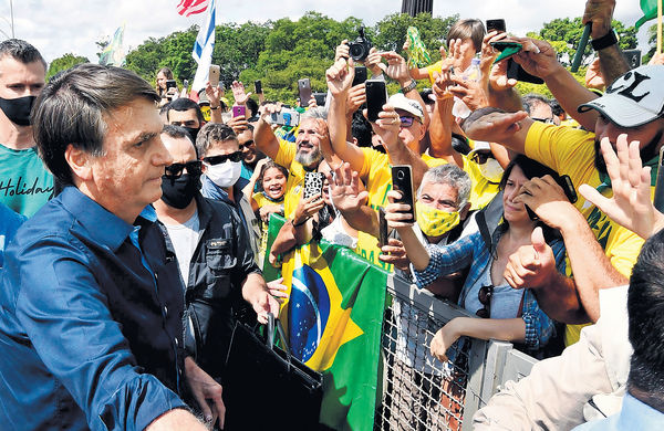 美對巴西實施入境限制