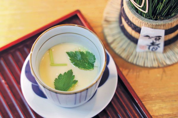 日式料理總廚教煮 滑溜茶碗蒸