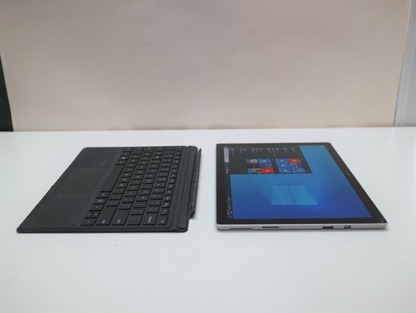 Microsoft Surface Pro 4 新低價！i5 型號低至 ＄2480！ - ezone.hk - 網絡生活 - 筍買情報