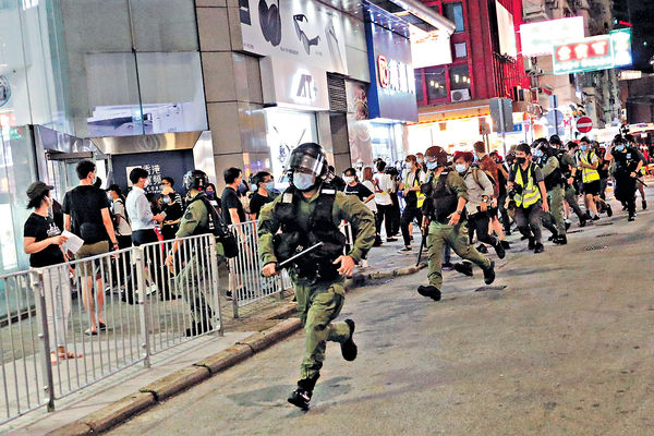 日籍記者8.31一周年被捕 警指涉藏仿製槍