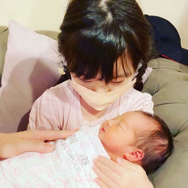 賀軍翔為夾星座老婆提早剖腹生女網民炮轟自私 這樣的父親很愚昧 晴報 娛樂 中港台 D0925
