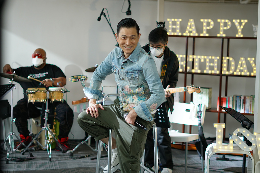 【唔識講肉麻情話】劉德華59歲牛一約歌迷網上慶生 生日願望盼疫情停止沒有天災
