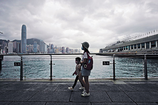 「天鵝」料成強颱風 下周二最近香港