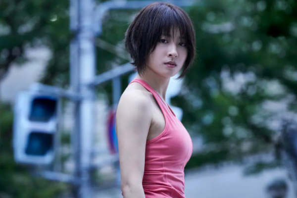 【今際之國的闖關者】於Netflix人氣日劇《今際之國的有栖》飾演攀岩好手　日本女星土屋太鳳公開練成好身材5秘訣